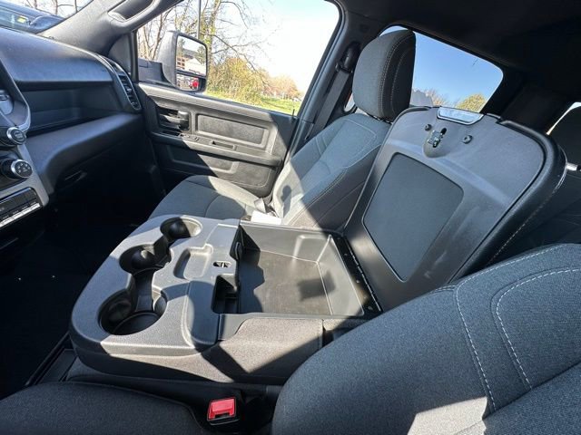 Used 2024 RAM 3500 Tradesman w/ Chrome Appearance Group image 27