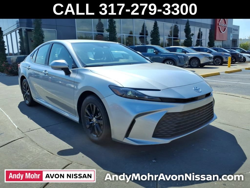 Used 2025 Toyota Camry LE FWD image 2