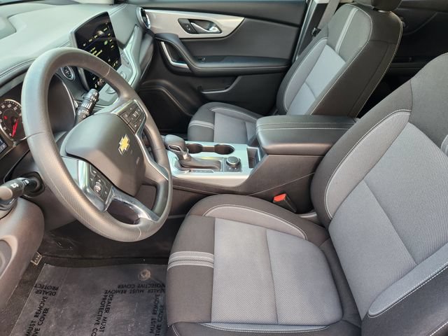 Used 2024 Chevrolet Blazer LT w/ Convenience Package FWD video 3