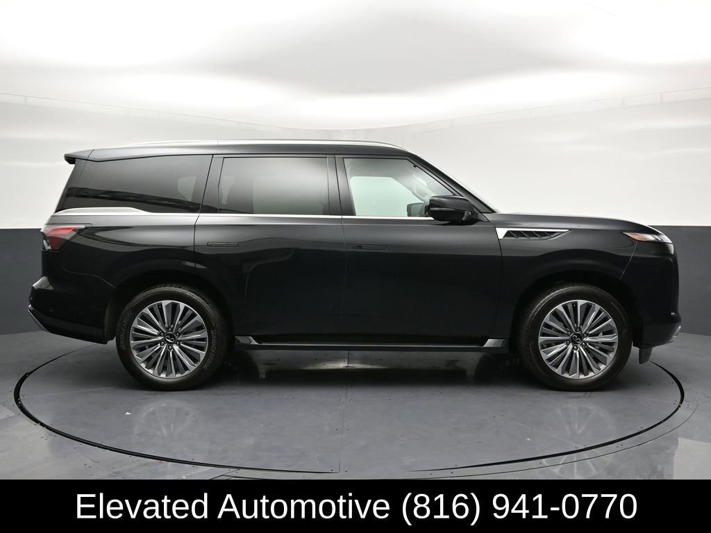 Used 2025 INFINITI QX80 Sensory image 32