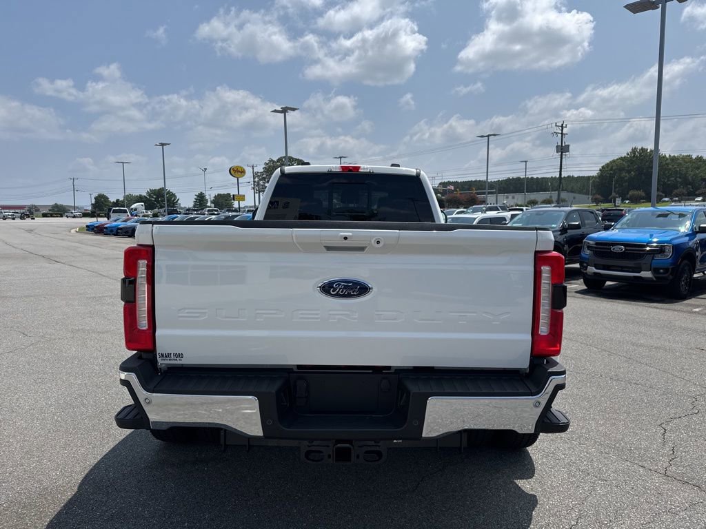 New 2025 Ford F350 Lariat w/ Lariat Ultimate Package image 4