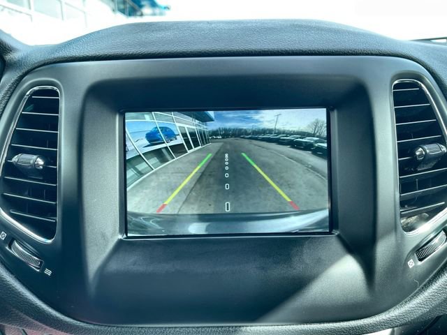 Used 2019 Jeep Compass Latitude image 15