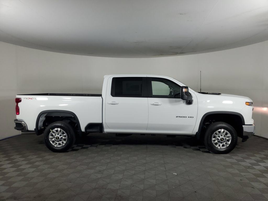 New 2026 Chevrolet Silverado 2500 LT w/ Safety Package AWD/4WD image 1