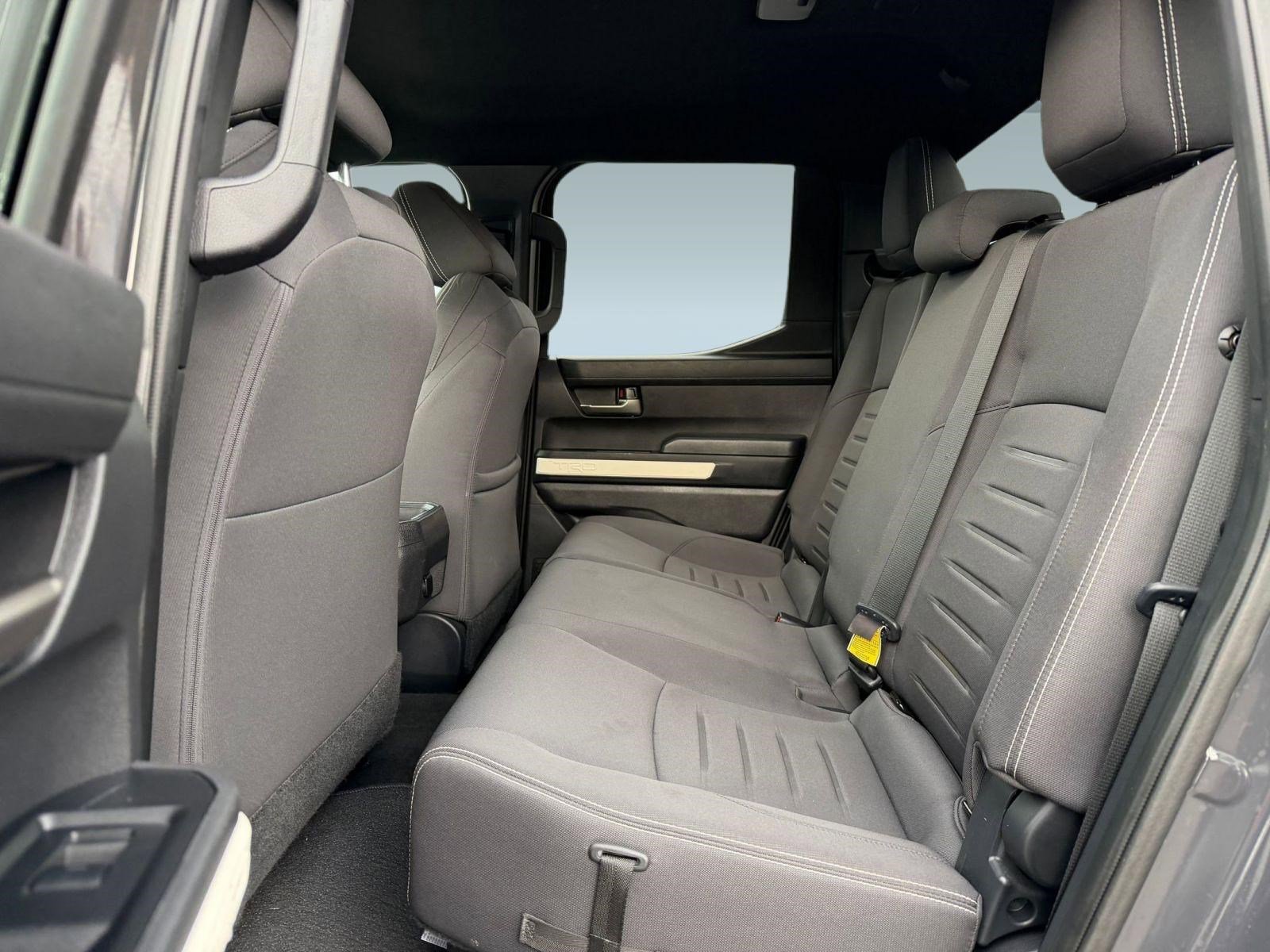 Used 2024 Toyota Tacoma TRD Off-Road image 15