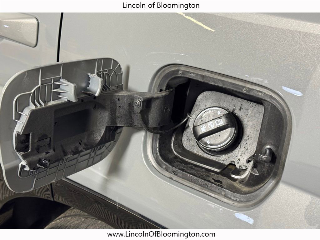 Used 2024 Hyundai Santa Fe Calligraphy image 13