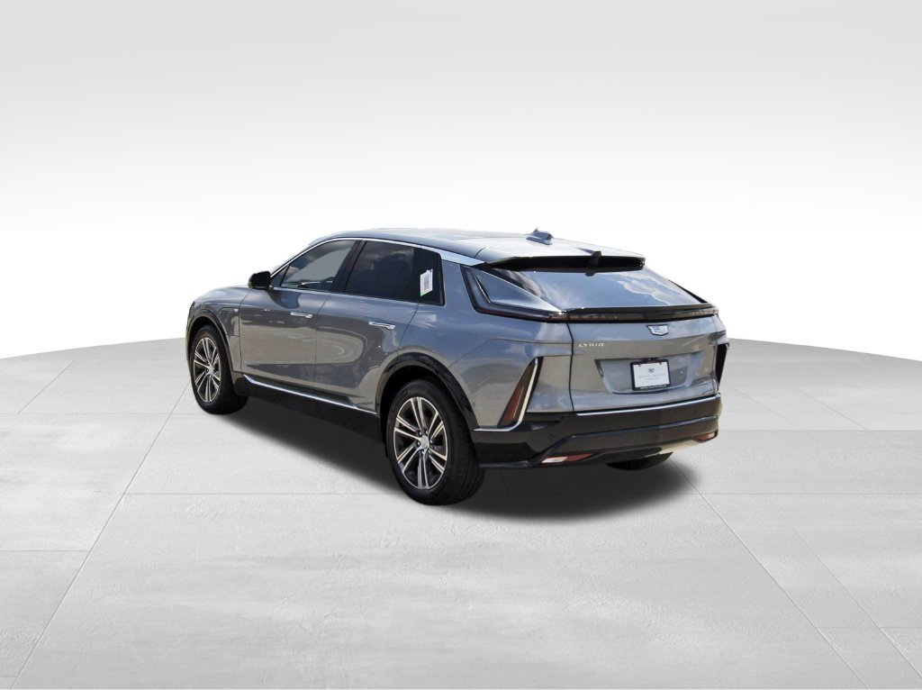 New 2027 Cadillac Lyriq Luxury RWD image 3