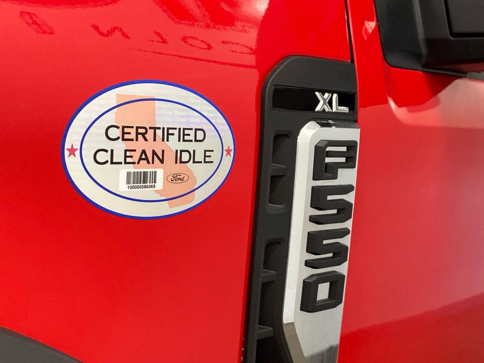 New 2025 Ford F550 4x4 Regular Cab Super Duty image 9