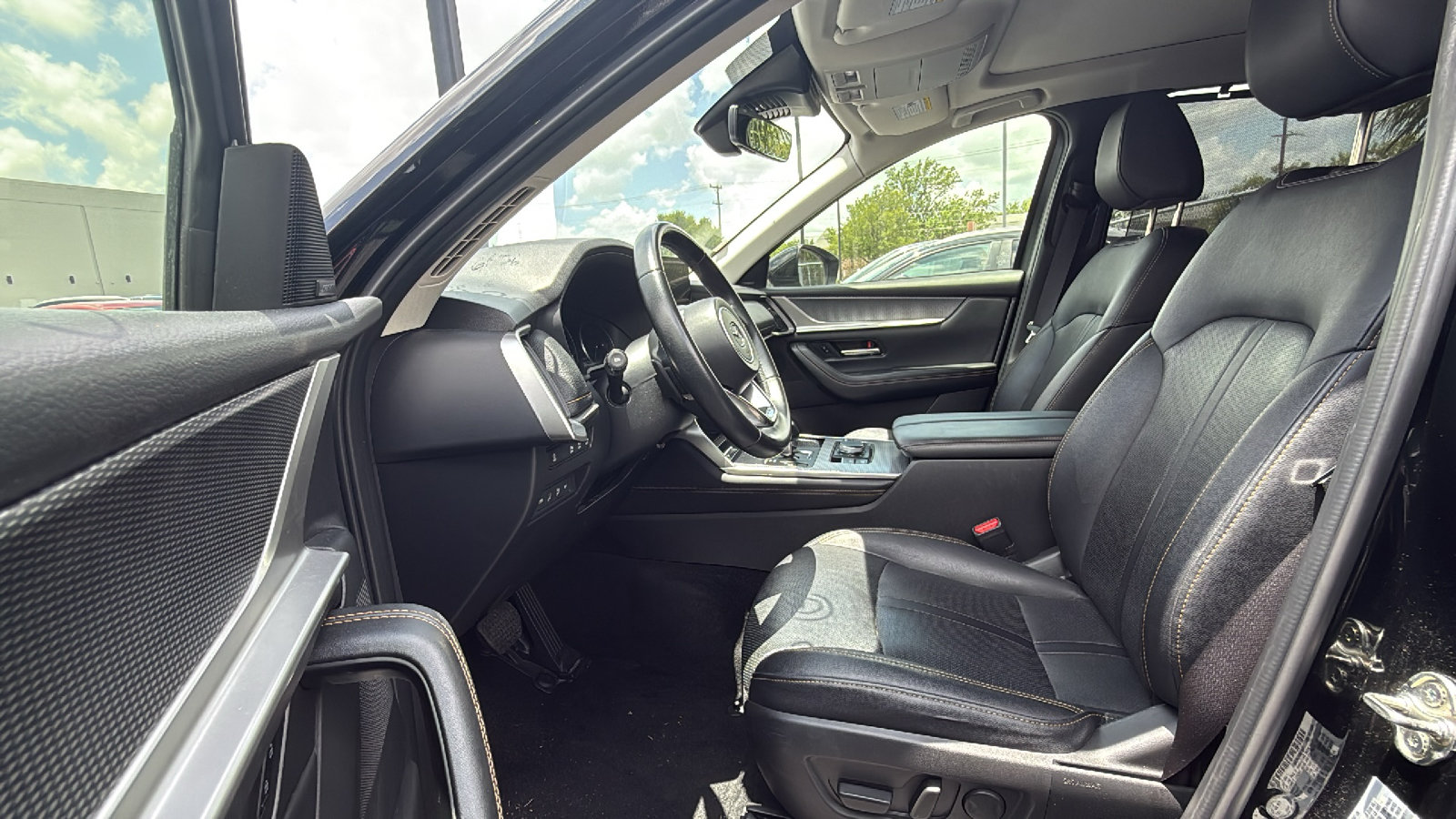 Used 2024 MAZDA CX-90 3.3 Turbo w/ Premium Package AWD/4WD image 4