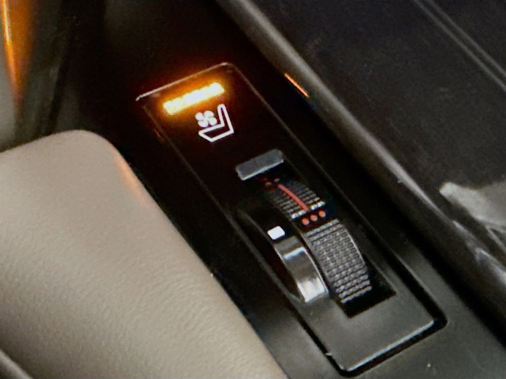 Used 2021 Lexus GX 460 Premium image 20