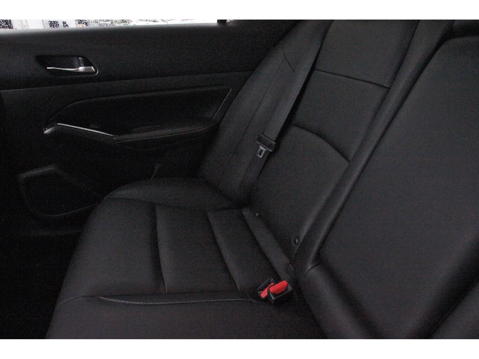 Certified 2023 Nissan Altima 2.0 SR FWD image 14