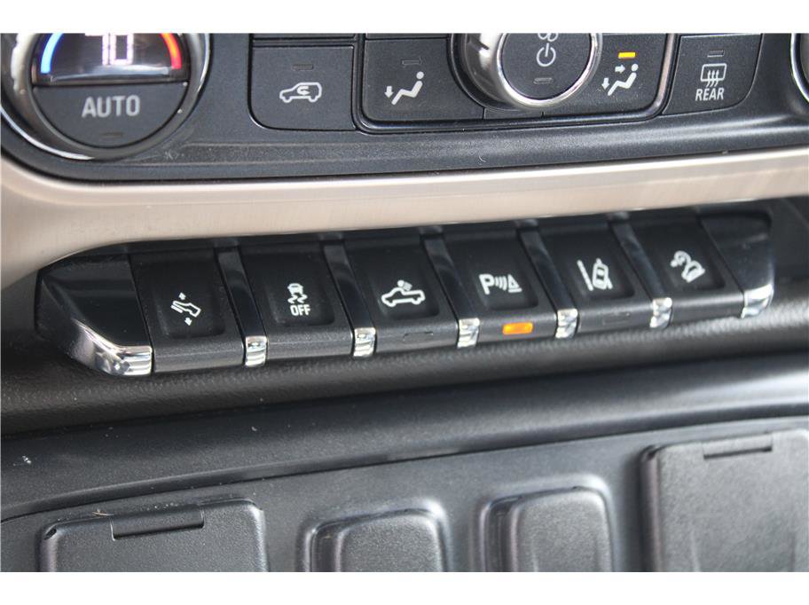 Used 2015 GMC Sierra 1500 Denali AWD/4WD image 28