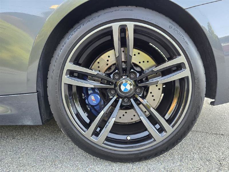 Used 2015 BMW M4 Coupe image 23