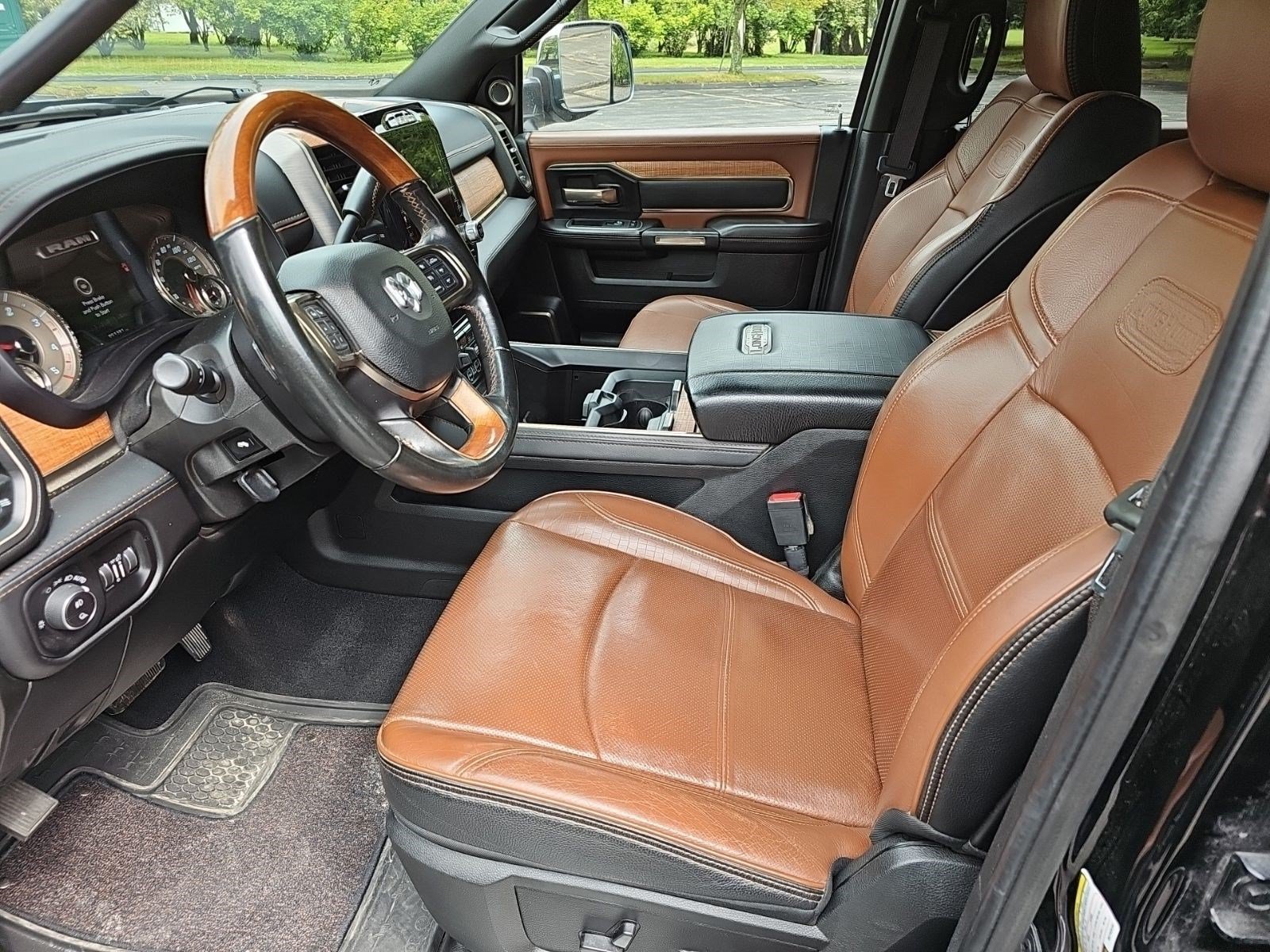 Used 2022 RAM 2500 Limited AWD/4WD image 18
