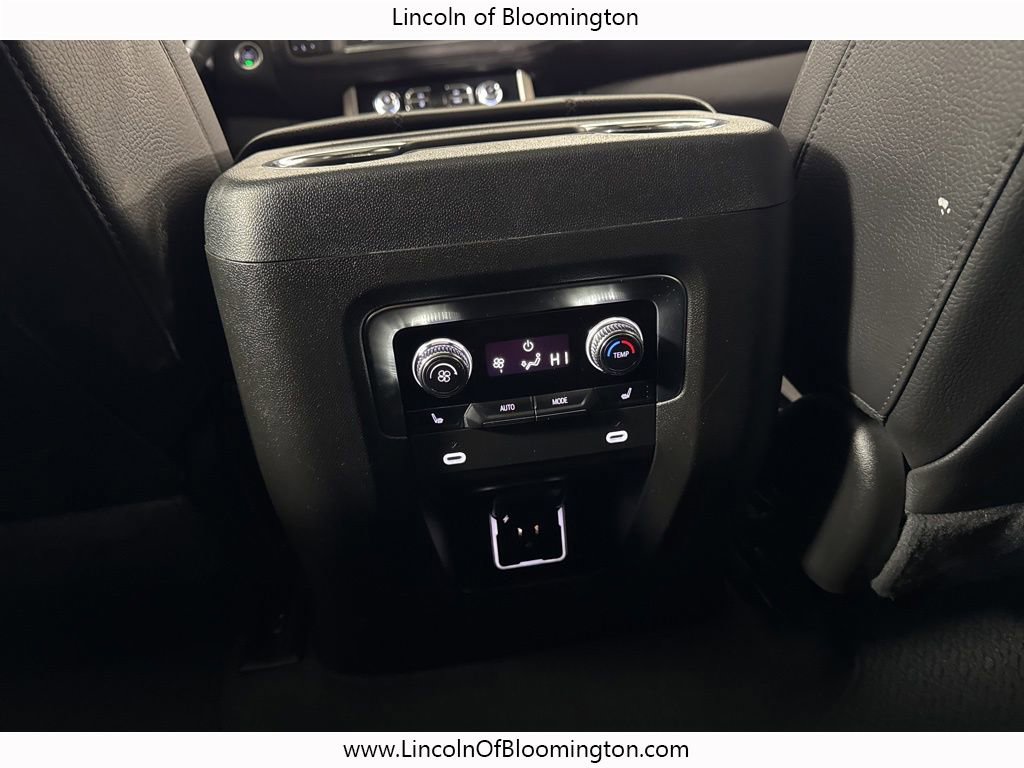 Used 2024 GMC Yukon XL Denali image 56