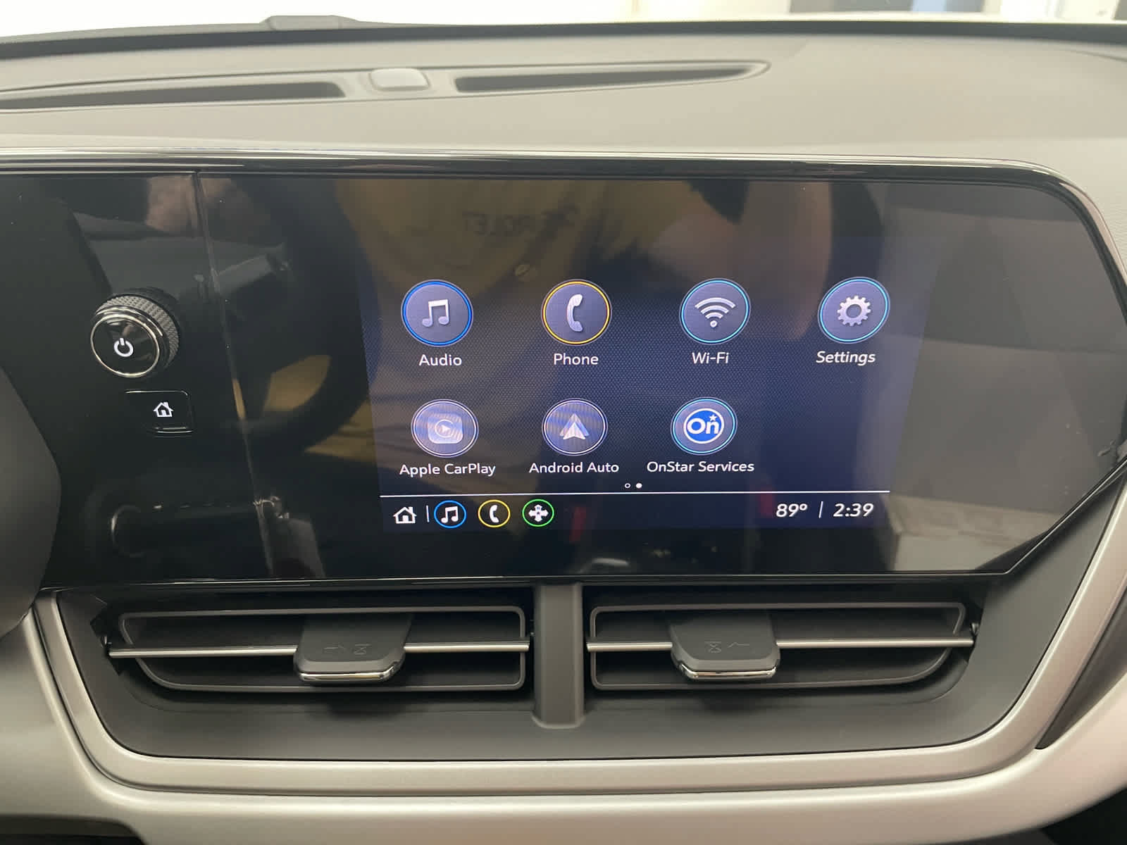 New 2026 Chevrolet Trax LS w/ LS Convenience Package FWD image 3