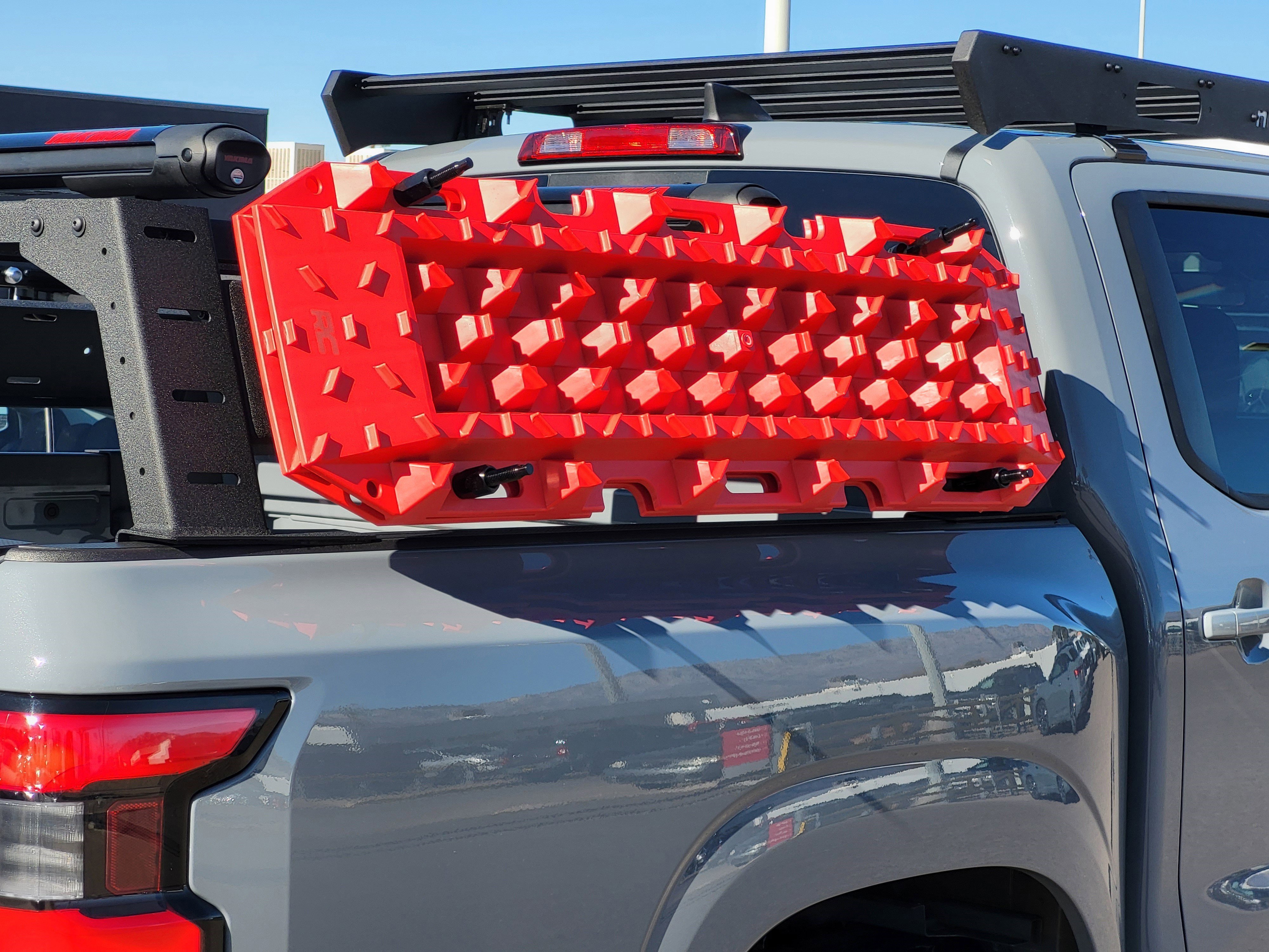 New 2026 Nissan Frontier SV w/ Tow Package image 9