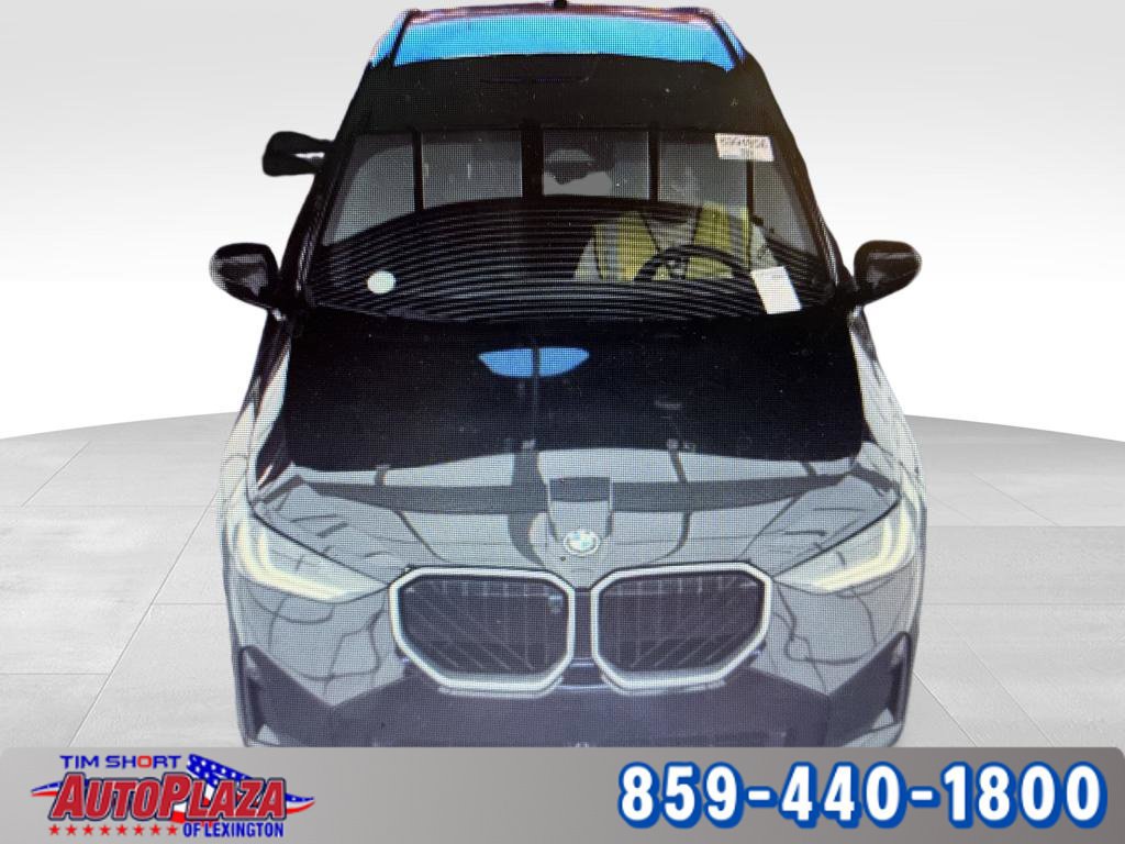 Used 2025 BMW X3 xDrive30i AWD/4WD image 2