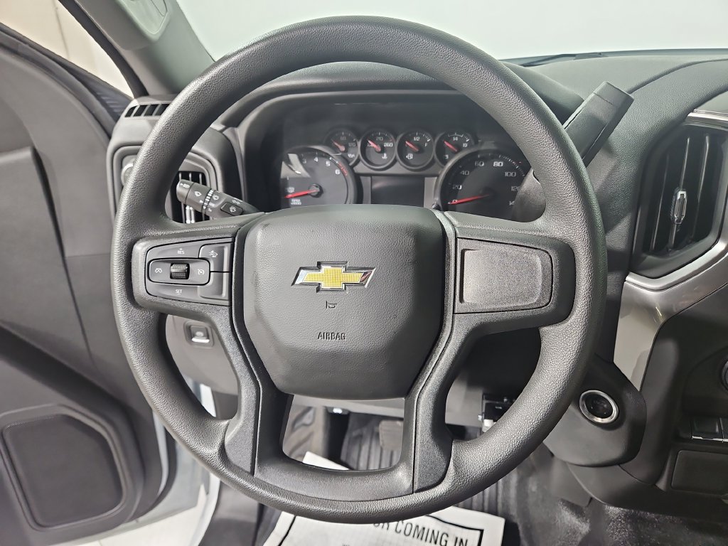 Used 2025 Chevrolet Silverado 1500 W/T w/ WT Convenience Package AWD/4WD image 15