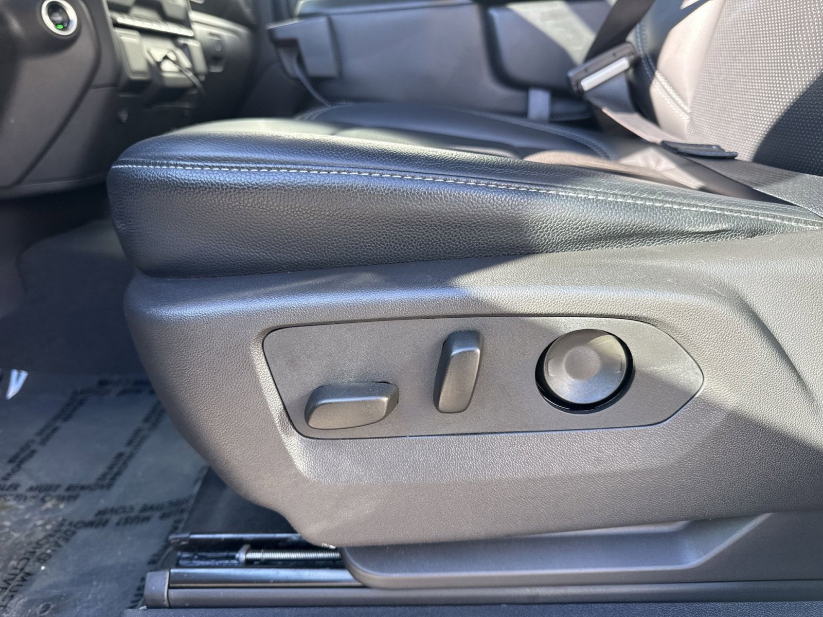 Used 2024 Chevrolet Silverado 1500 Custom Trail Boss image 14