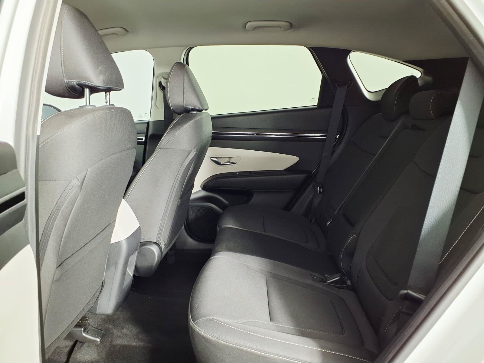 Certified 2024 Hyundai Tucson SE FWD image 13