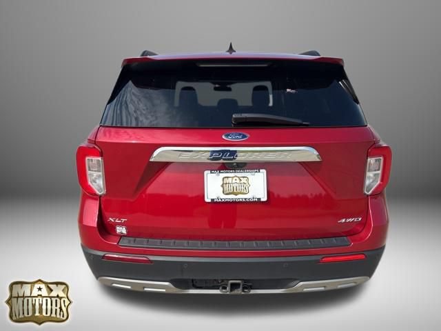 Used 2023 Ford Explorer XLT w/ Equipment Group 202A AWD/4WD image 7