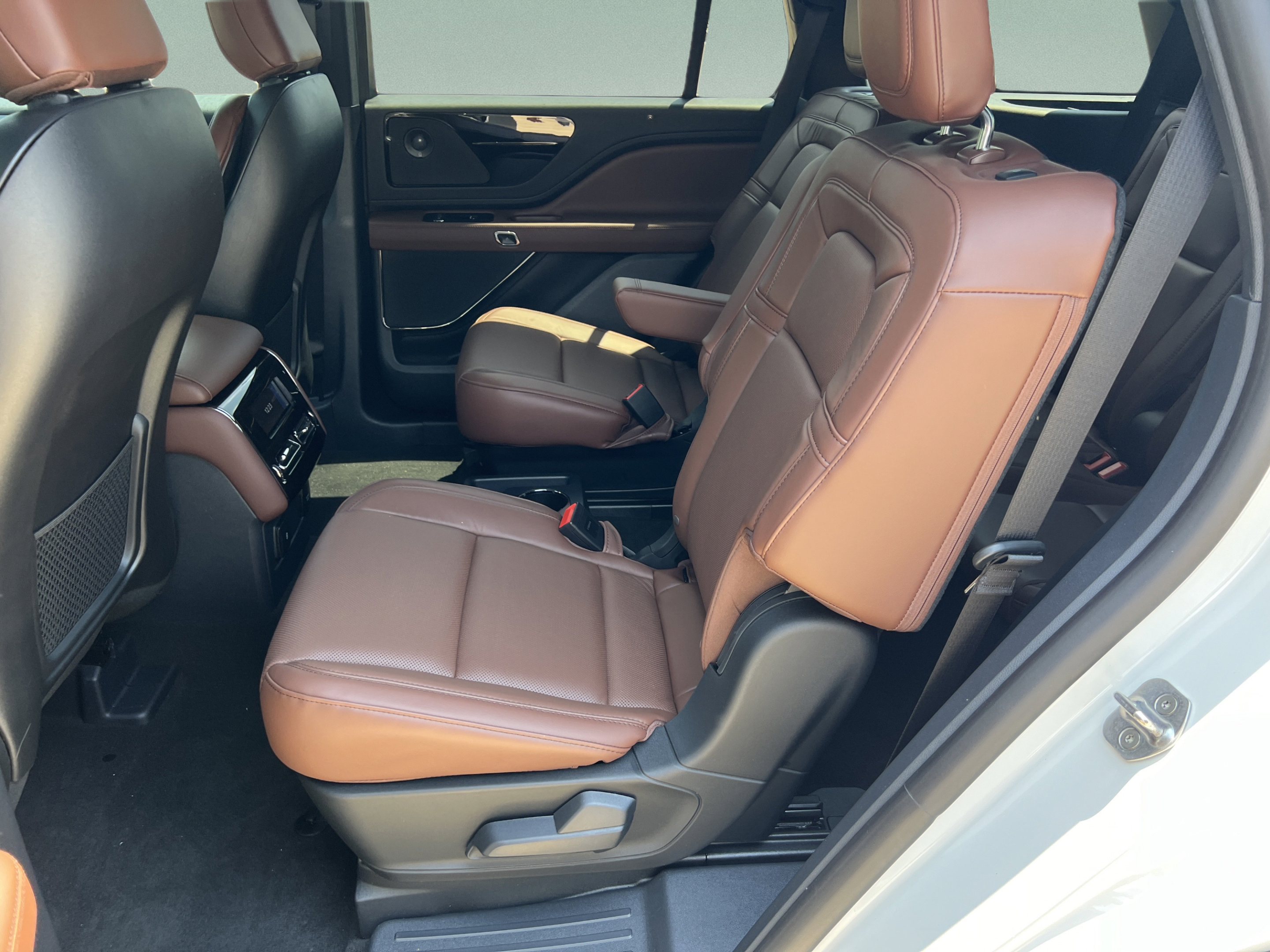 New 2026 Lincoln Aviator Reserve RWD image 24