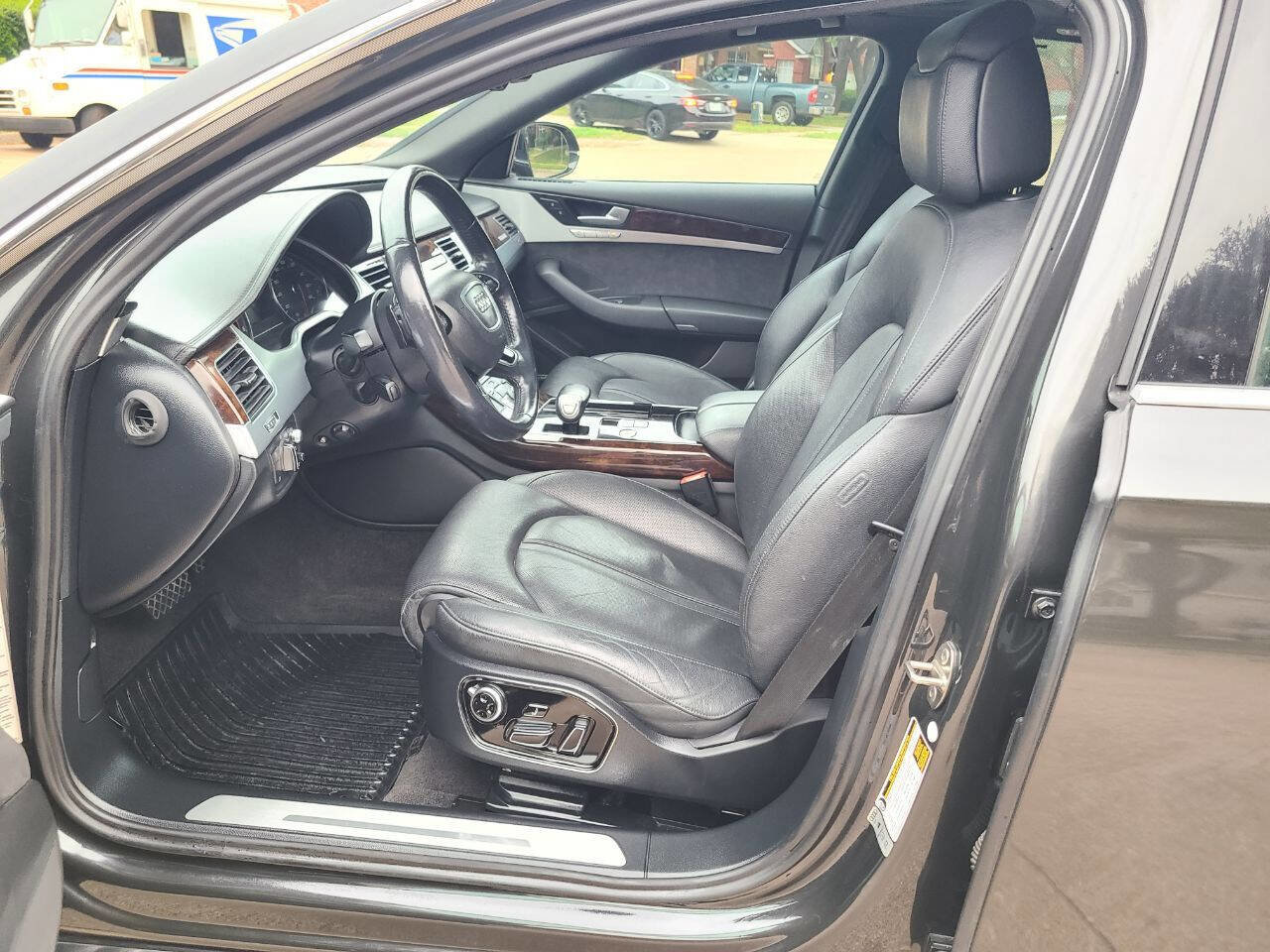 Used 2015 Audi A8 3.0T w/ Premium Package image 11