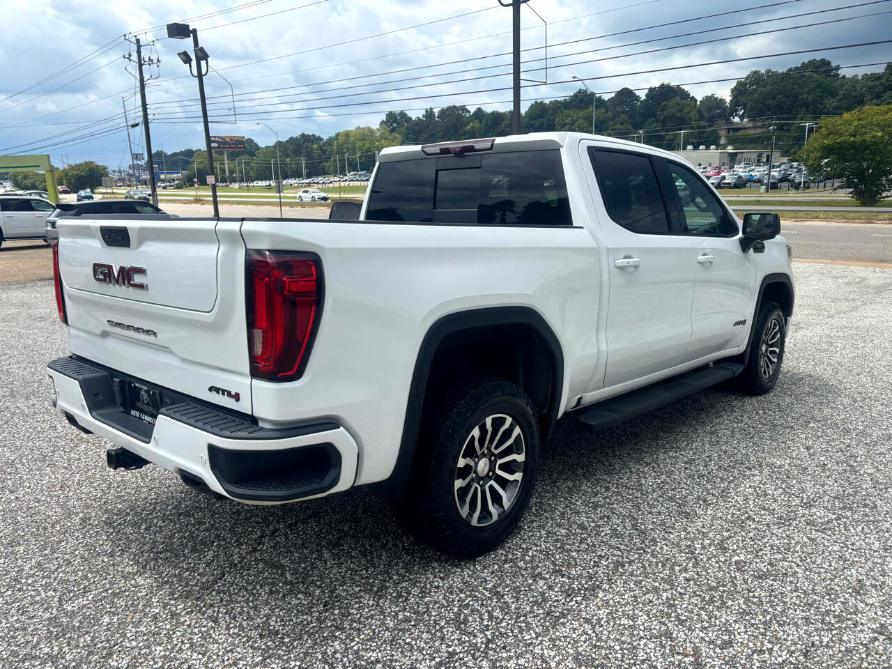 Used 2020 GMC Sierra 1500 AT4 w/ AT4 Premium Package image 5