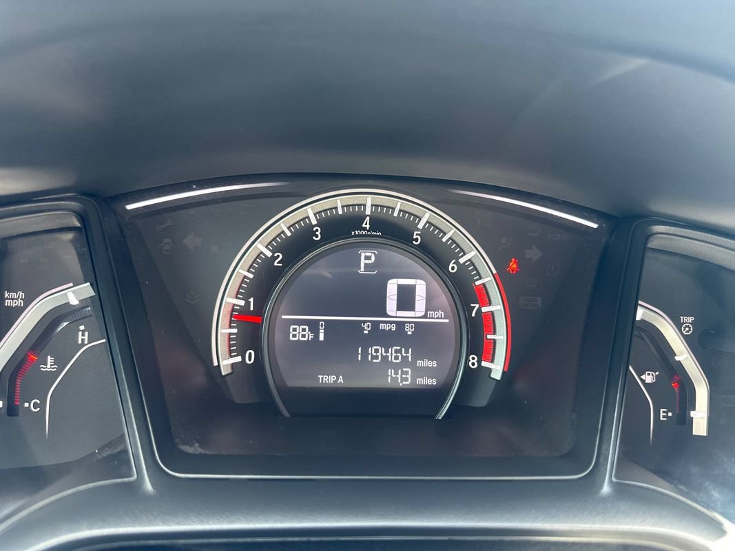 Used 2018 Honda Civic Sport image 15