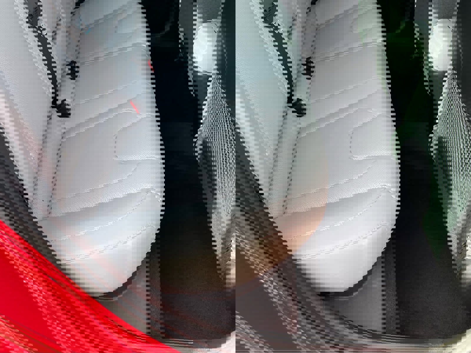 Certified 2023 Hyundai Elantra Limited w/ Cargo Package image 23