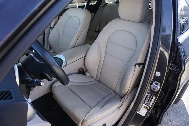 Used 2022 Mercedes-Benz GLC 300 image 15