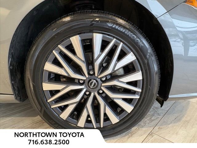 Used 2024 Nissan Altima 2.5 SV image 23