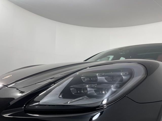 New 2026 Porsche Panamera image 6