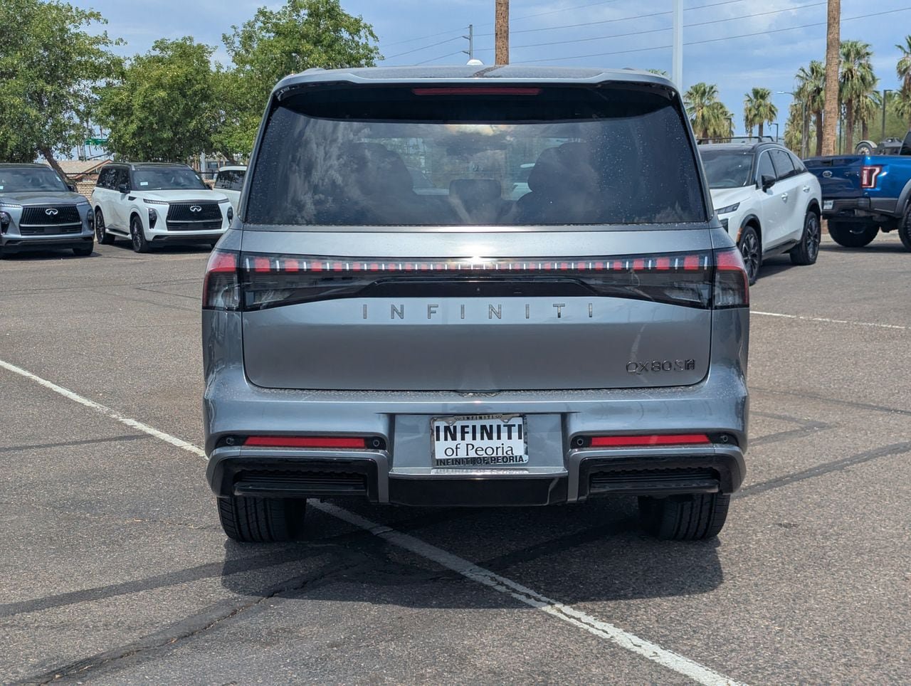 New 2027 INFINITI QX80 Sensory AWD/4WD image 4