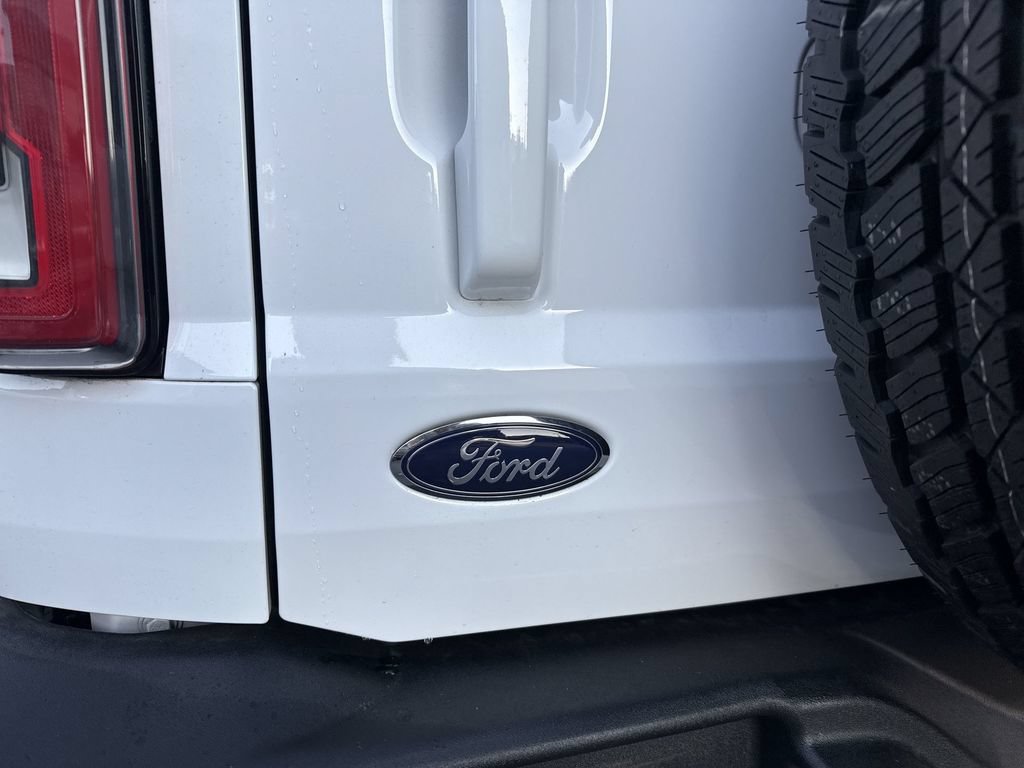 Used 2023 Ford Bronco Outer Banks AWD/4WD image 6