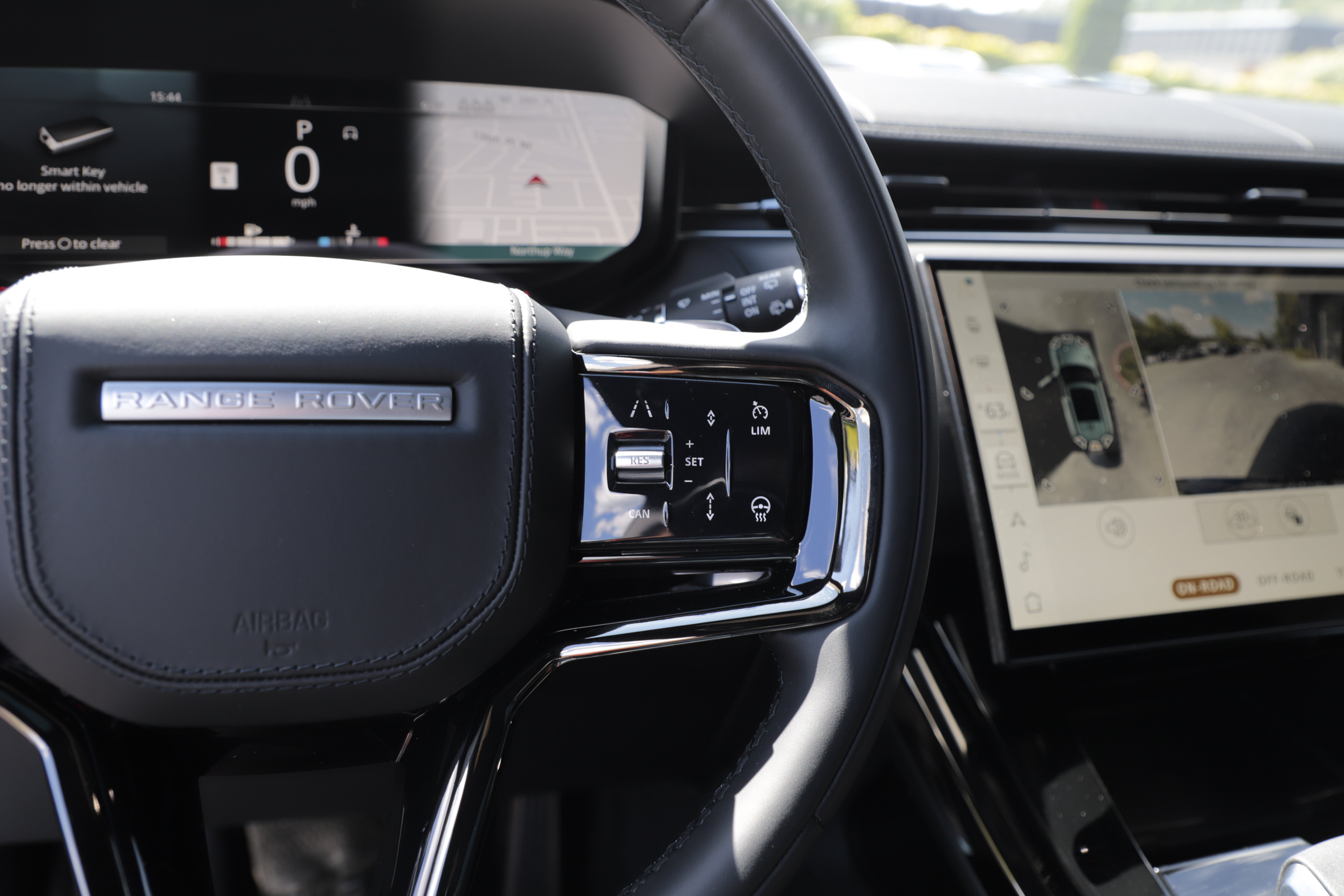 New 2026 Land Rover Range Rover Sport Dynamic SE AWD/4WD image 24