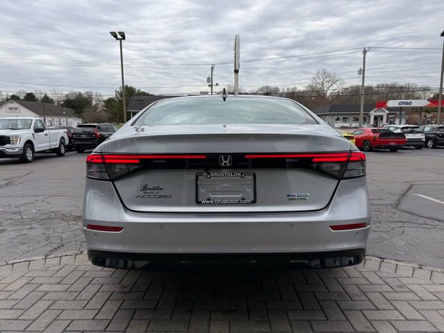 Used 2024 Honda Accord Touring image 10