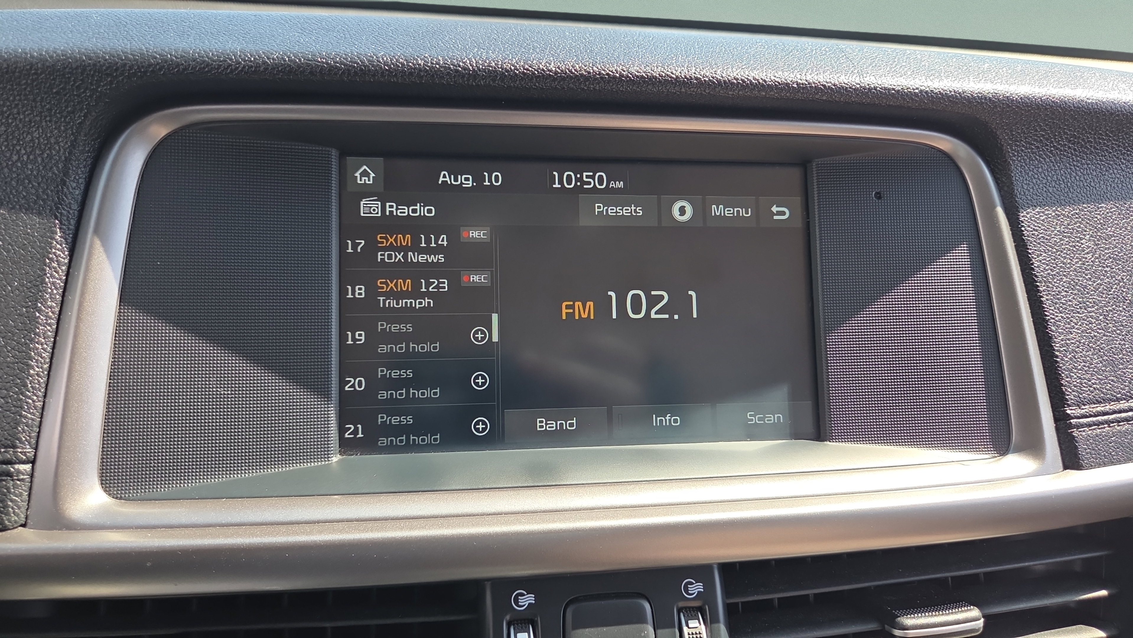 Used 2018 Kia Optima LX w/ Convenience Package FWD image 29
