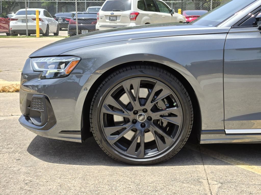 New 2025 Audi S8 image 11