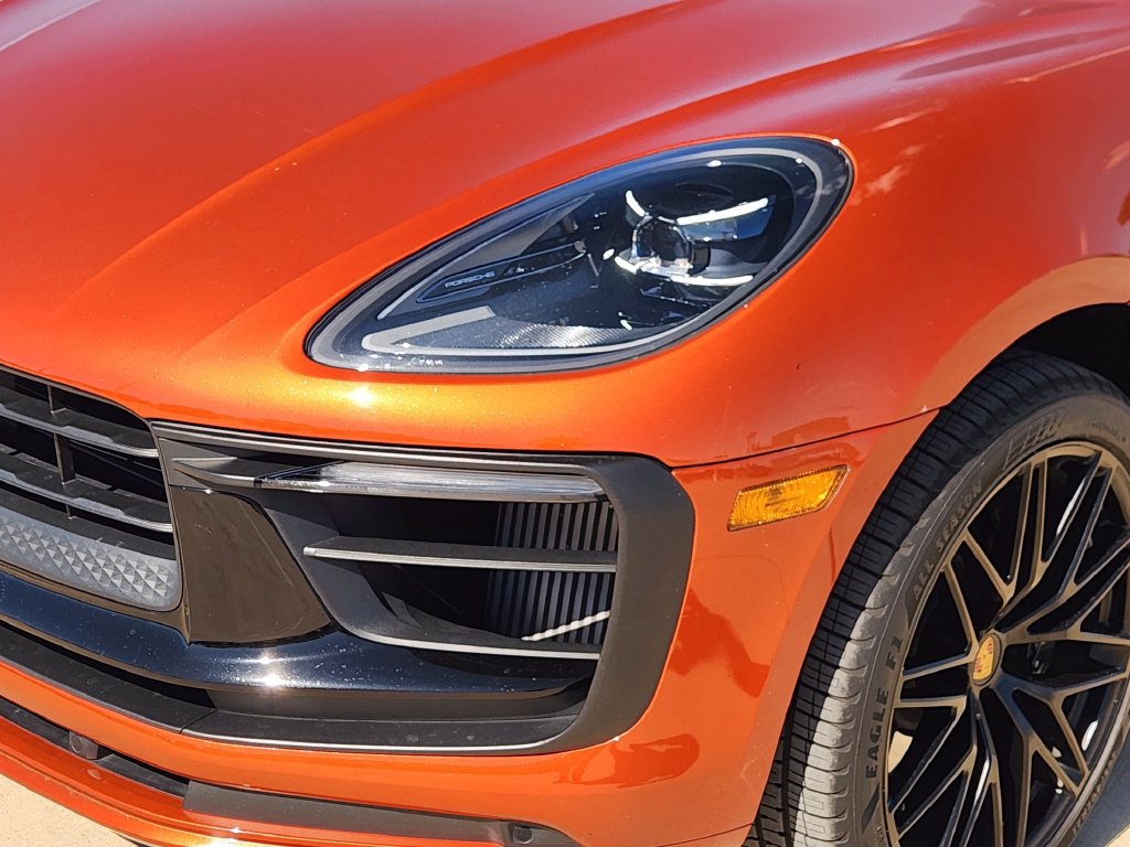 Used 2022 Porsche Macan GTS AWD/4WD image 8