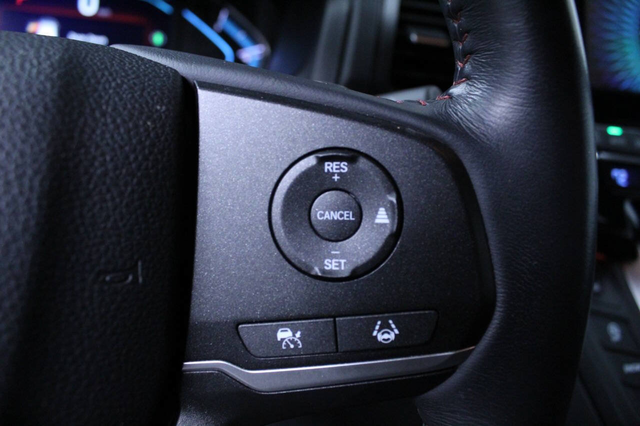 Used 2023 Honda Odyssey Sport image 21