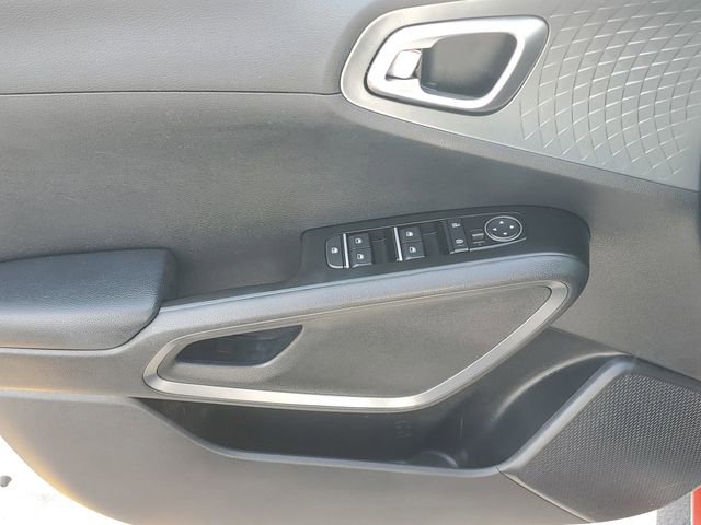 Certified 2020 Kia Soul GT-Line FWD image 13