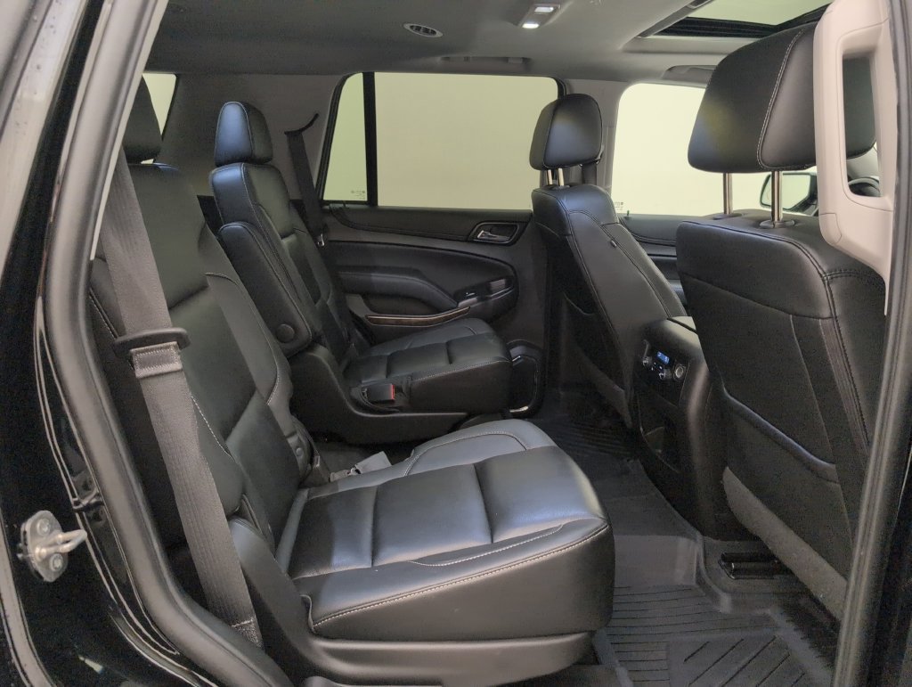 Used 2019 Chevrolet Tahoe LT w/ RST Edition AWD/4WD image 17