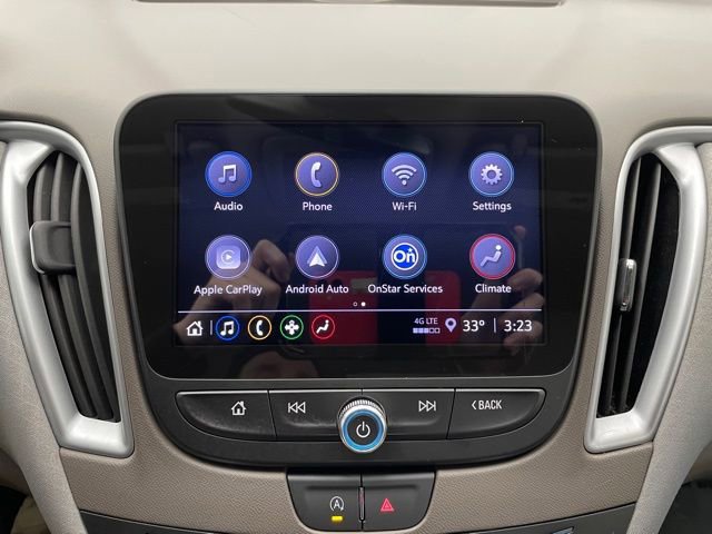 Used 2023 Chevrolet Malibu LT image 3