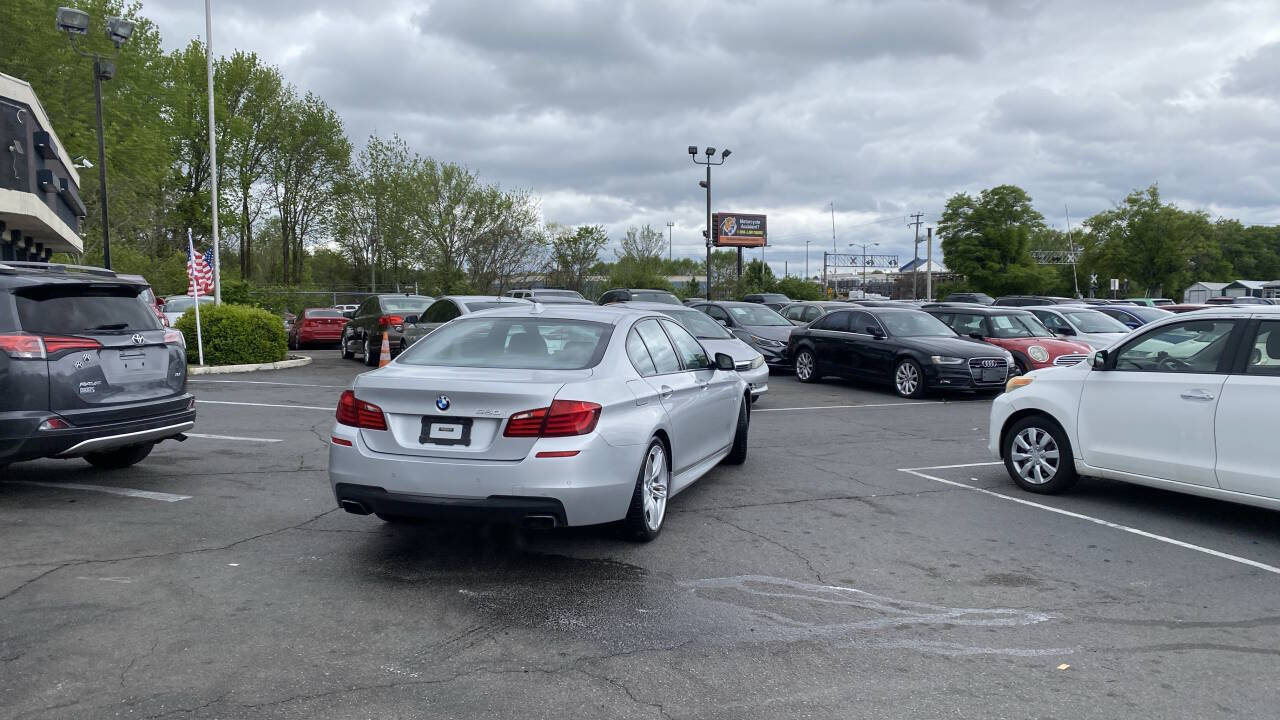 Used 2013 BMW 550i Sedan RWD image 3