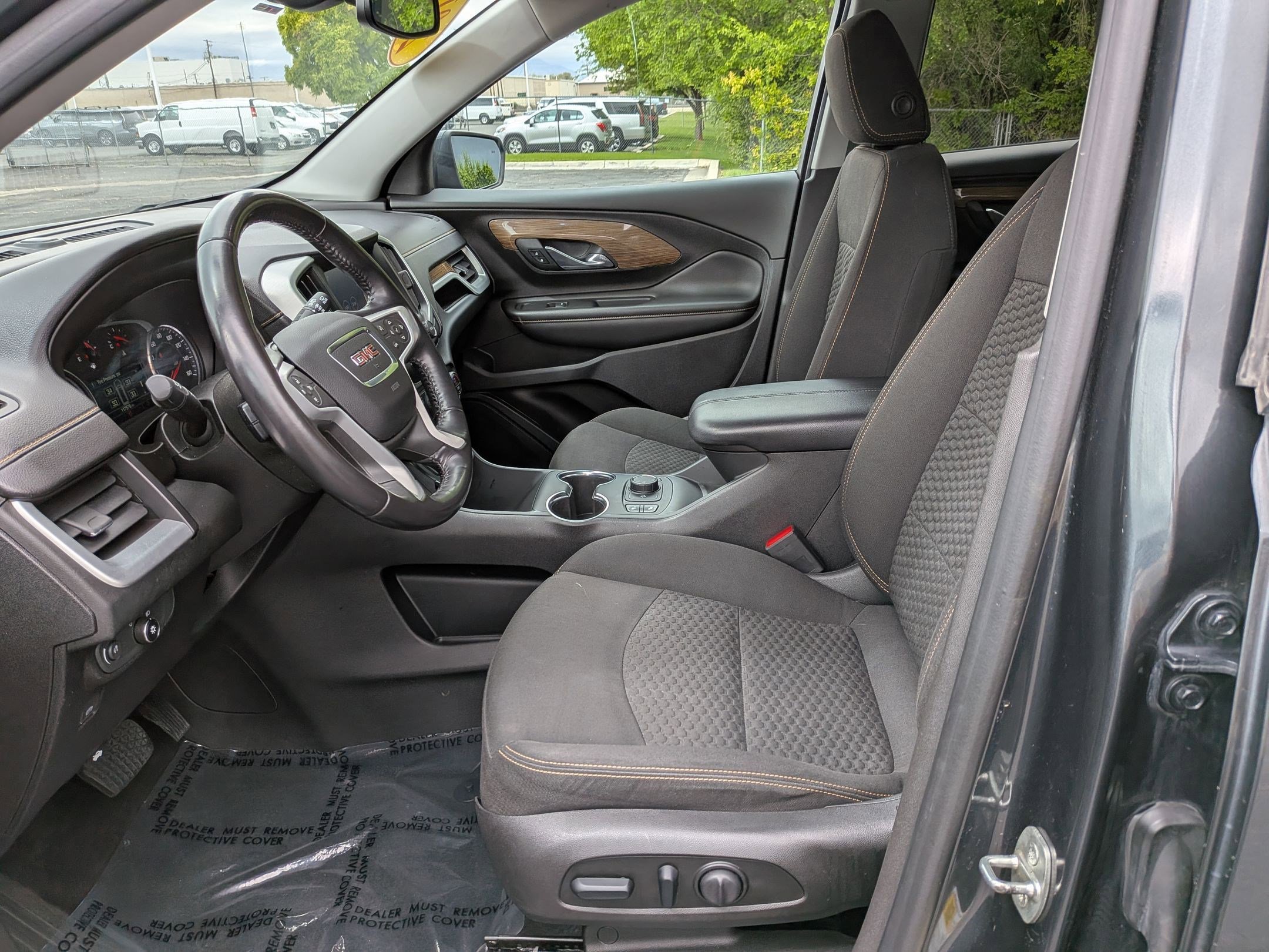 Used 2018 GMC Terrain SLE w/ Driver Convenience Package AWD/4WD image 24
