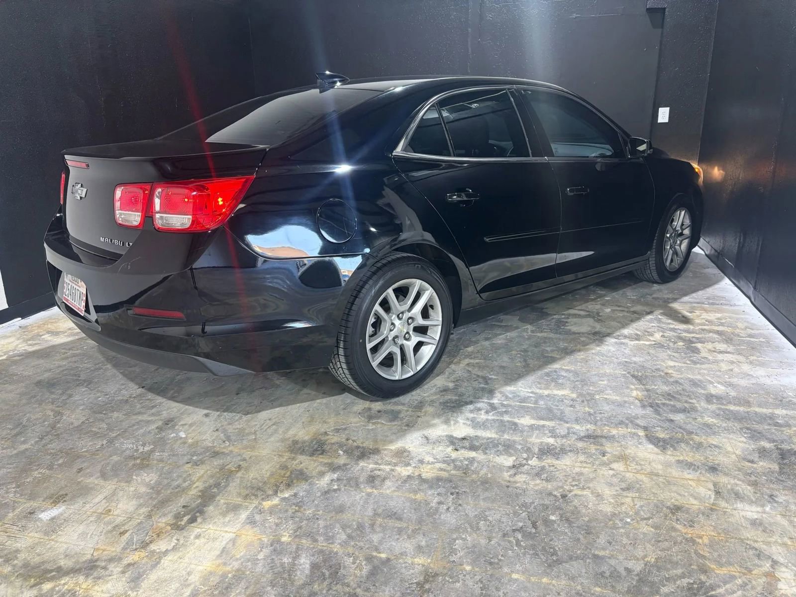Used 2016 Chevrolet Malibu LT w/ Power Convenience Package FWD image 7