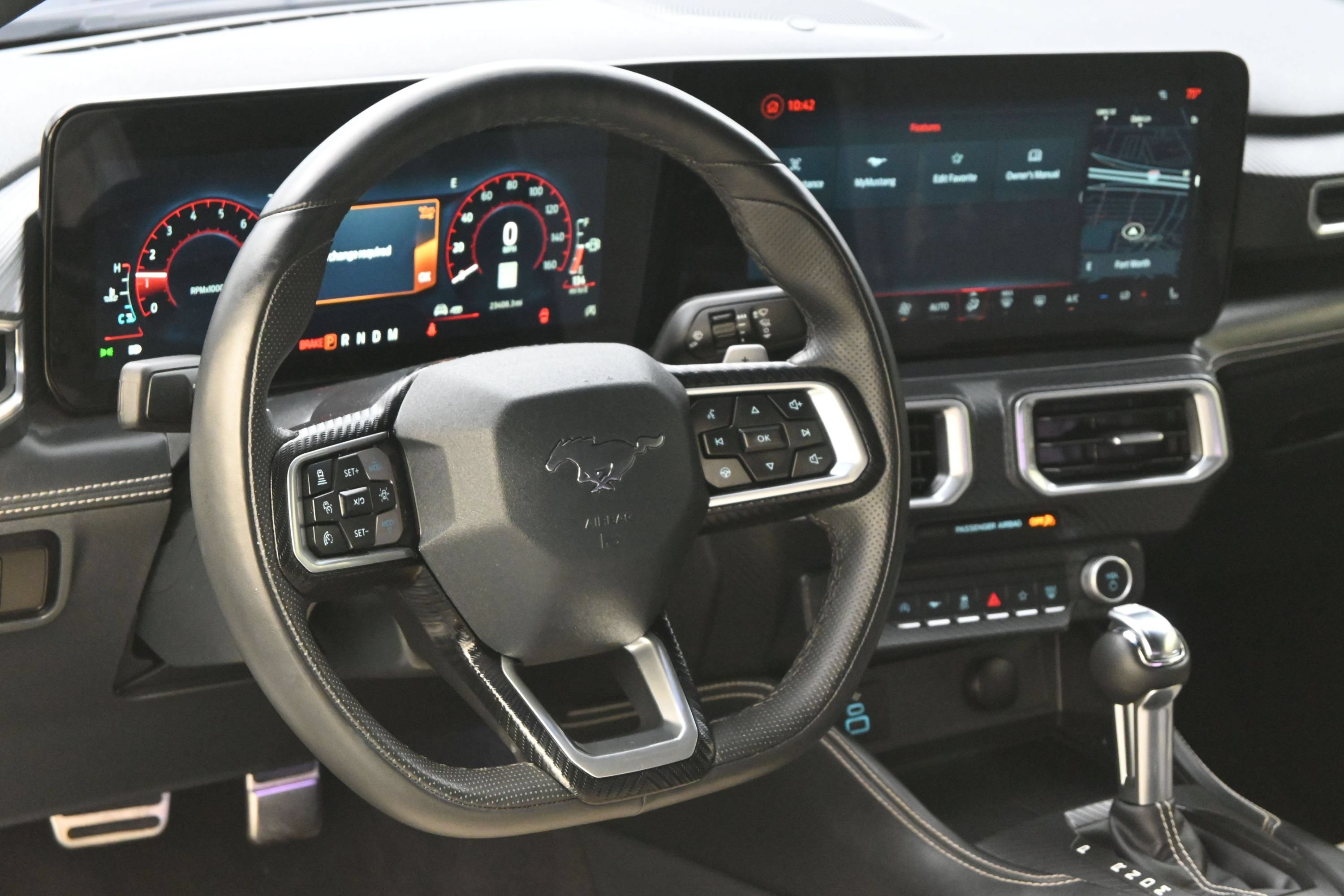 Used 2025 Ford Mustang GT Premium RWD image 11