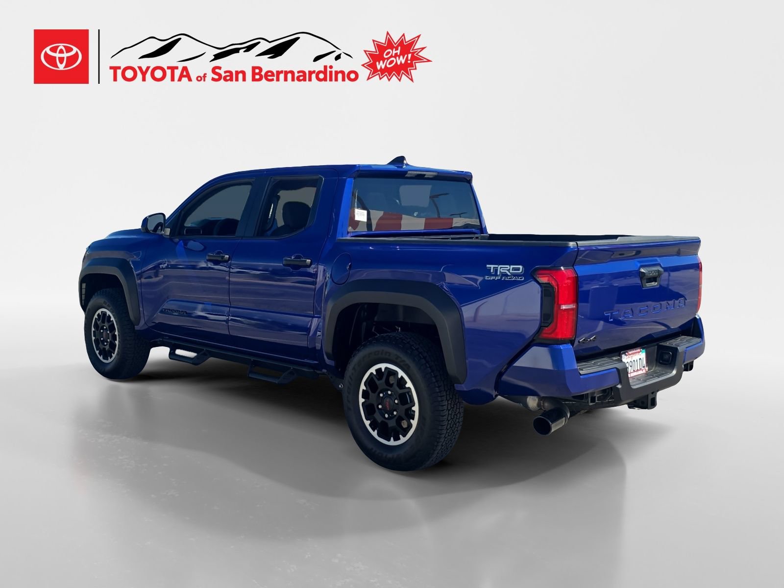 Certified 2025 Toyota Tacoma TRD Off-Road AWD/4WD image 3