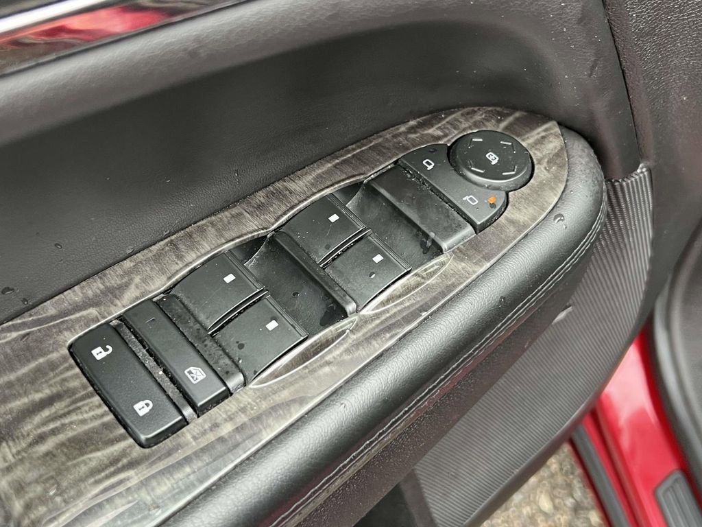 Used 2014 Buick Enclave Leather FWD image 14